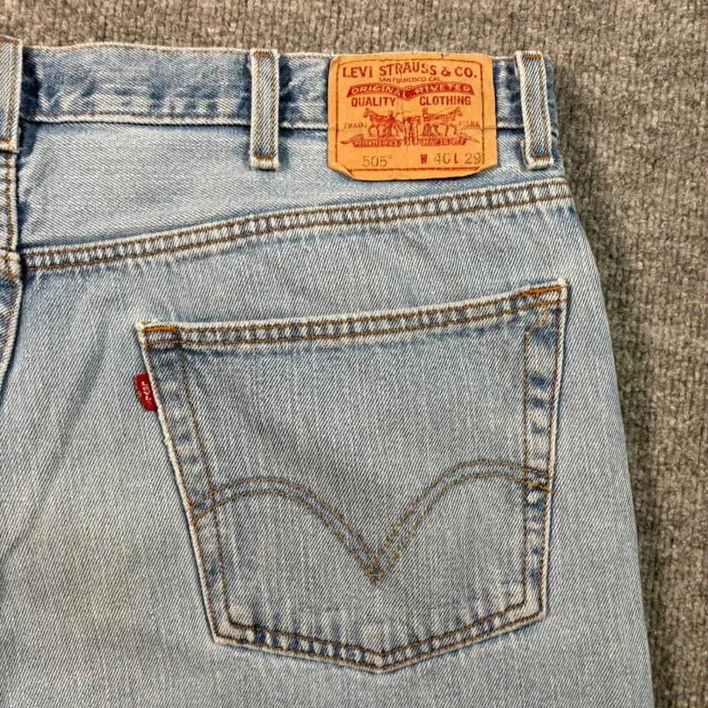 Levis 505 Regular Fit Jeans Mens 40x29 Light Wash Distressed Straight Leg Denim